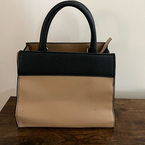 Nine West Purse - Picture 2 of 2